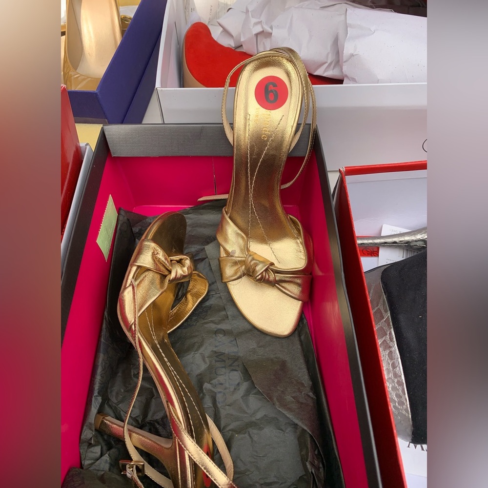 Ladies Gold Sandal heels